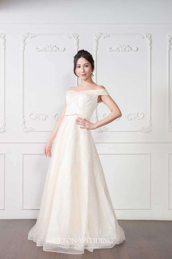 高雄晚禮服,高雄禮服婚紗,高雄禮服出租,高雄手工禮服